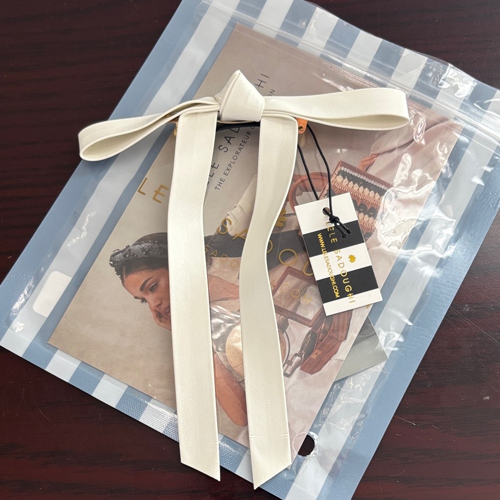 NWT Lele Sadoughi Bardot Bow Faux Leather Barrette in Ivory